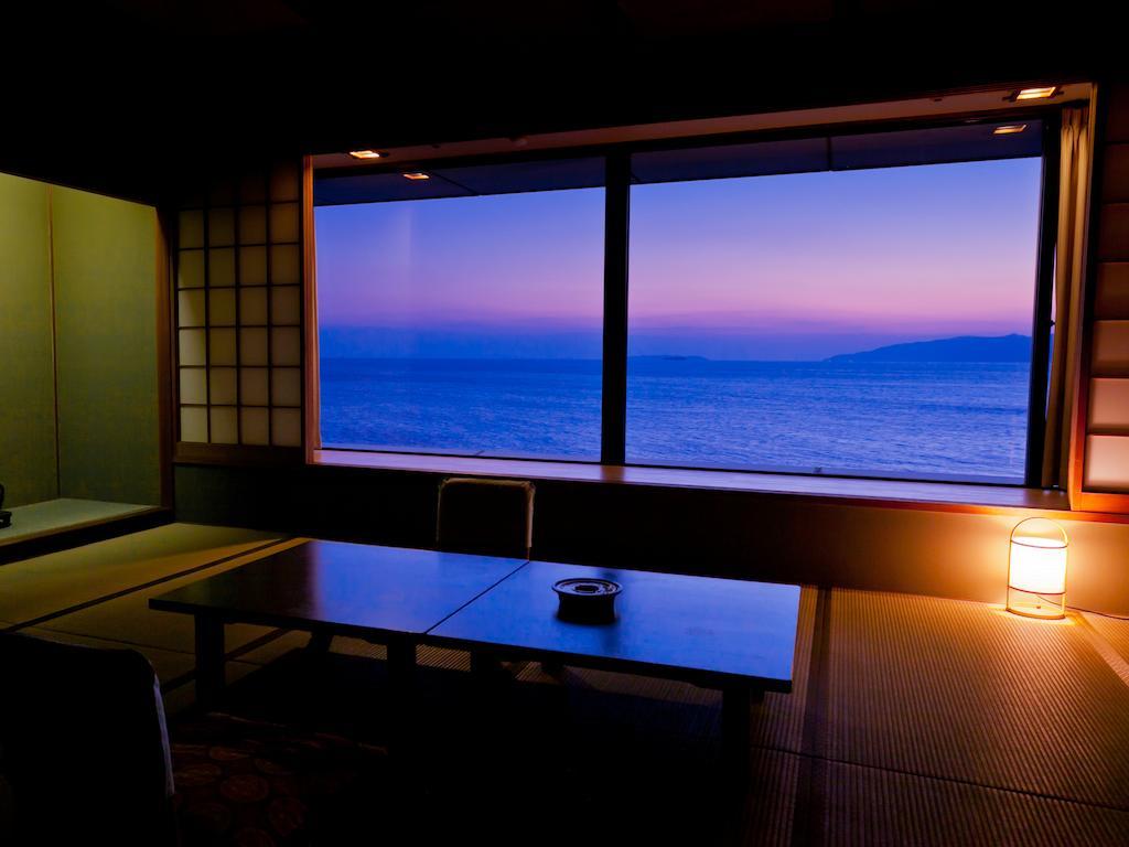 Wakayama Kada Onsen Kada Kaigetsu  Otel Oda fotoğraf