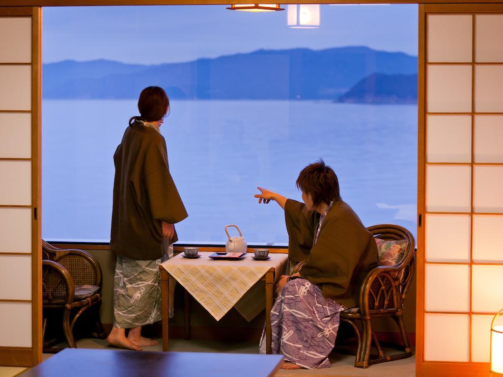Wakayama Kada Onsen Kada Kaigetsu  Otel Oda fotoğraf