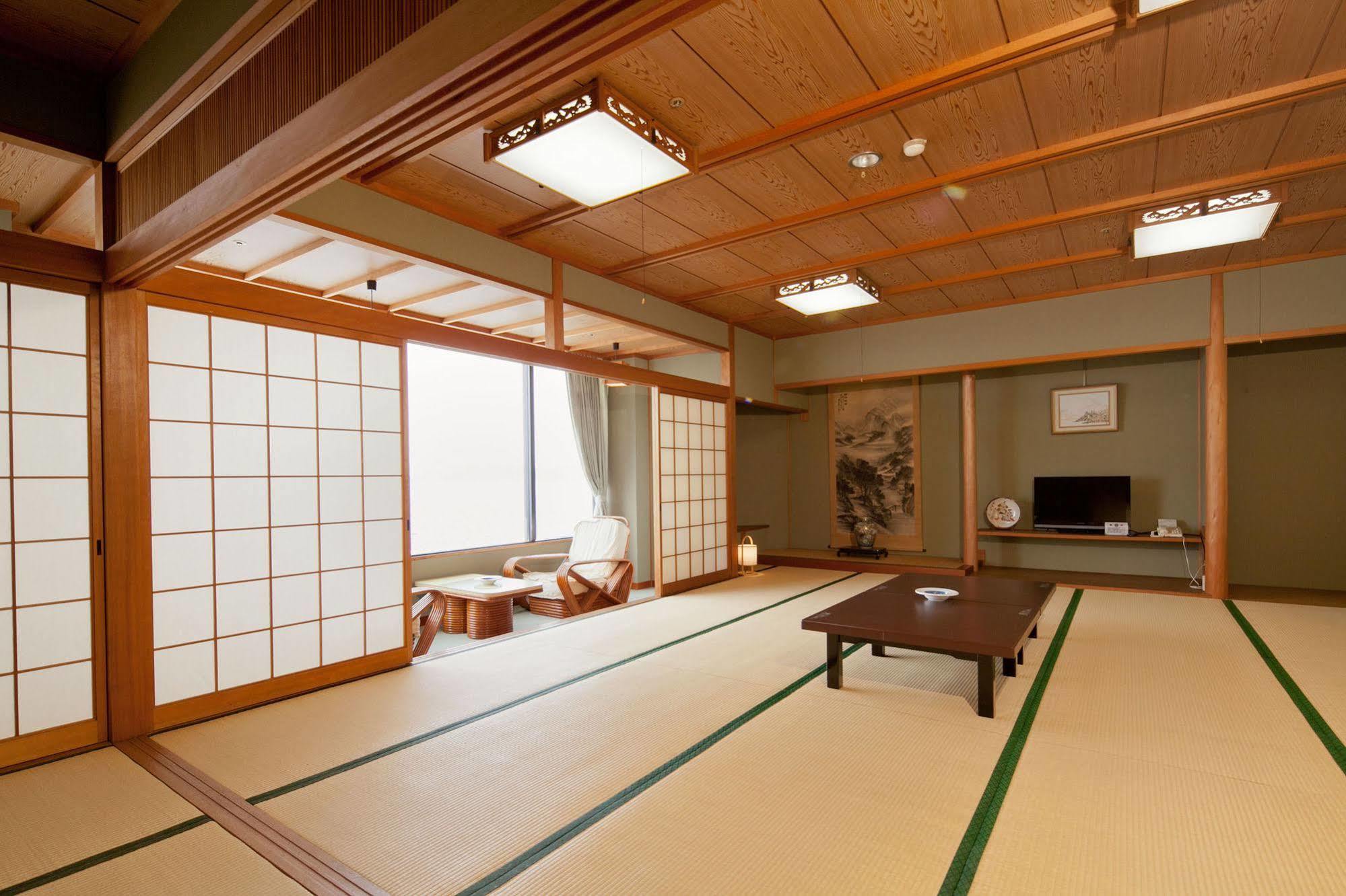 Wakayama Kada Onsen Kada Kaigetsu  Otel Dış mekan fotoğraf