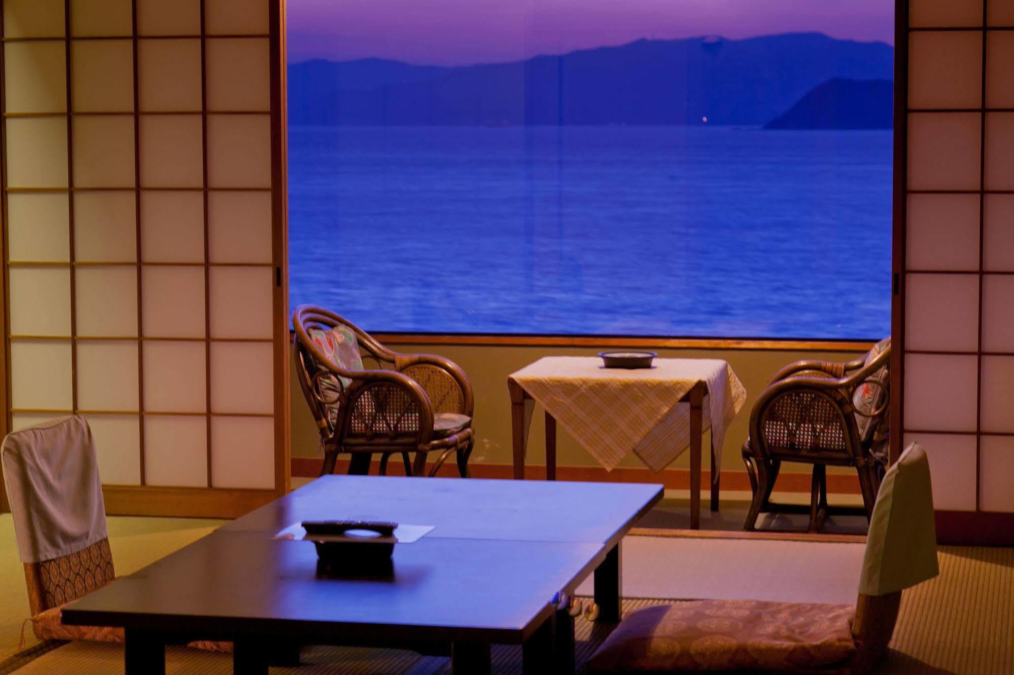 Wakayama Kada Onsen Kada Kaigetsu  Otel Dış mekan fotoğraf