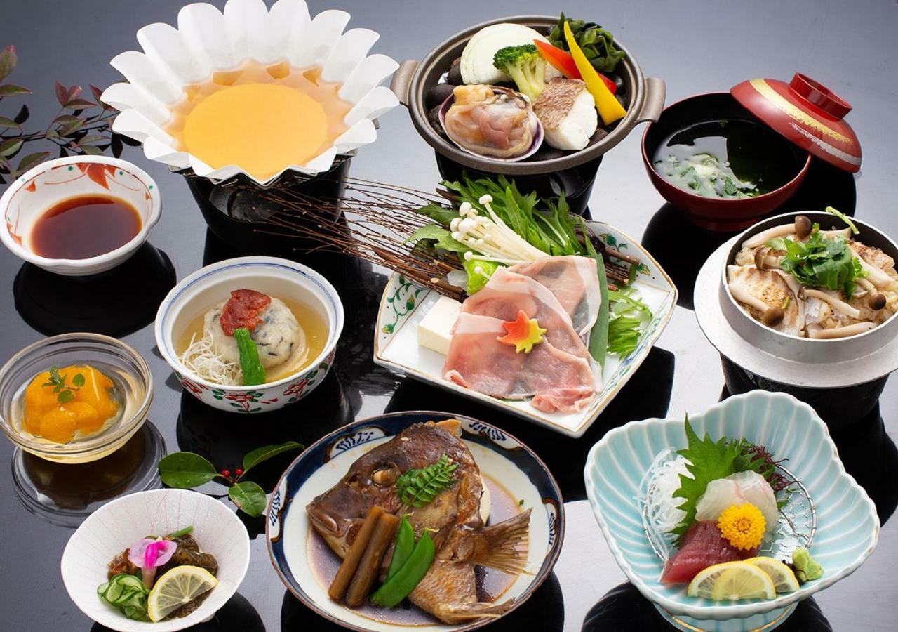 Wakayama Kada Onsen Kada Kaigetsu  Otel Dış mekan fotoğraf