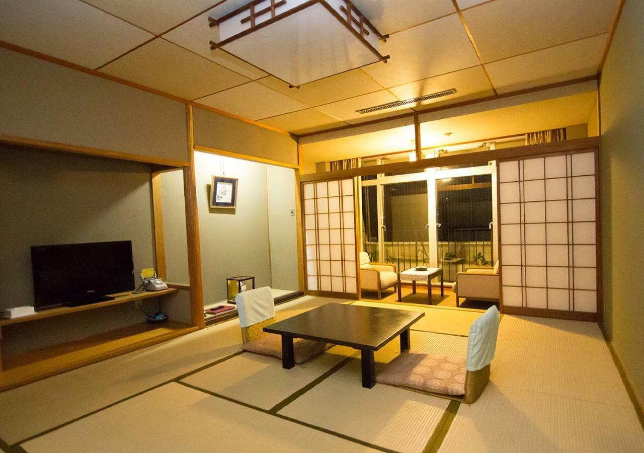 Wakayama Kada Onsen Kada Kaigetsu  Otel Dış mekan fotoğraf